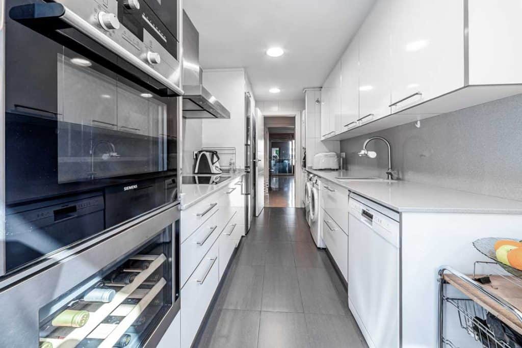 cocina cerrada